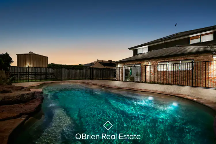 Second view of Homely house listing, 3 Brolga Close, Pakenham VIC 3810