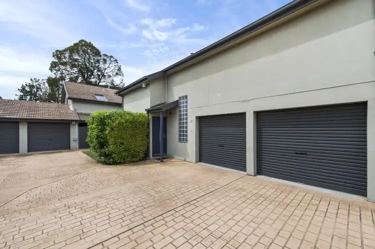3/10 Mckeahnie Street, Queanbeyan NSW 2620