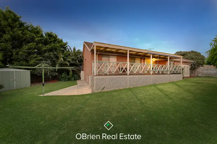 Fifth view of Homely house listing, 4 Garrett Court, Narre Warren VIC 3805