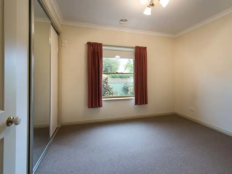 Sixth view of Homely house listing, 2/2 Doveton Street, Castlemaine VIC 3450