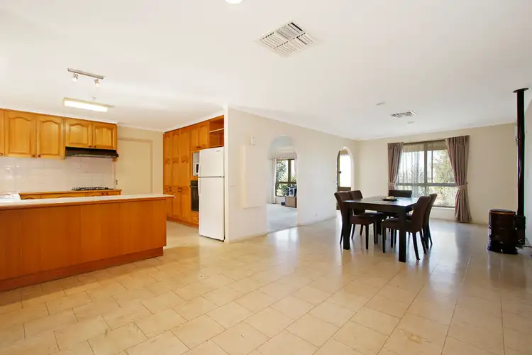 Fifth view of Homely house listing, 19 Kingfisher Drive, West Wodonga VIC 3690