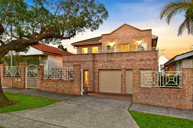 30 Kingsland Road, Strathfield NSW 2135