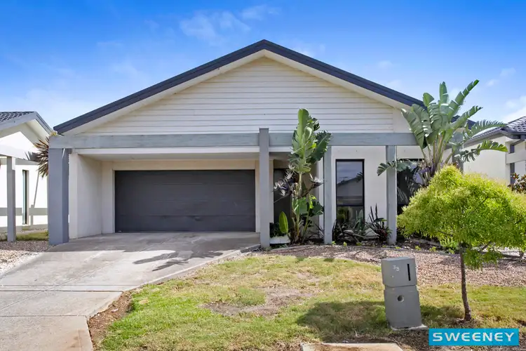 Main view of Homely house listing, 39 Belleville Close, Burnside Heights VIC 3023