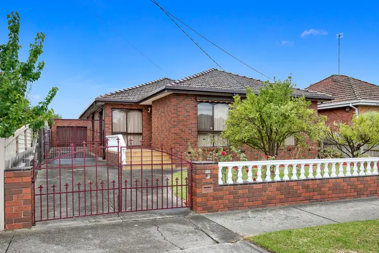 23 Marchant Avenue, Reservoir VIC 3073