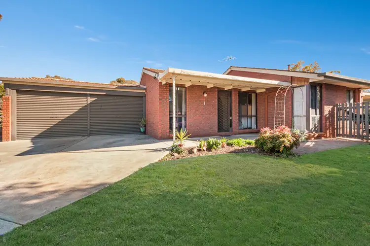 24 McEwen Crescent, Wodonga VIC 3690