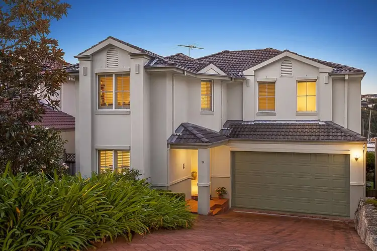 19 Waruda Place, Huntleys Cove NSW 2111
