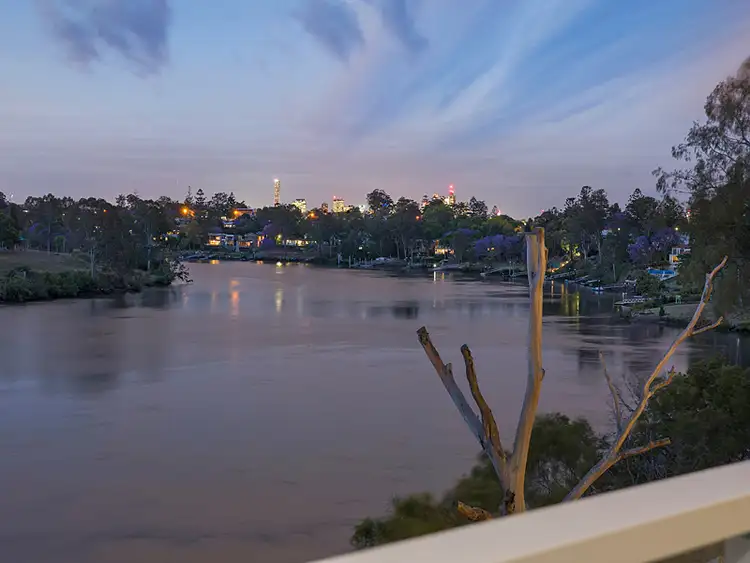3209/211 King Arthur Terrace, Tennyson QLD 4105