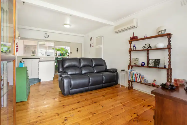 Sixth view of Homely unit listing, 5/15 Standfield Street, Bacchus Marsh VIC 3340