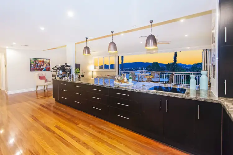 30 Welbeck Street, Alderley QLD 4051