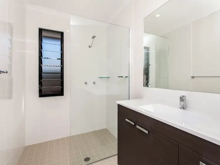 Sixth view of Homely block of units listing, 4 Coral Street, Byron Bay NSW 2481