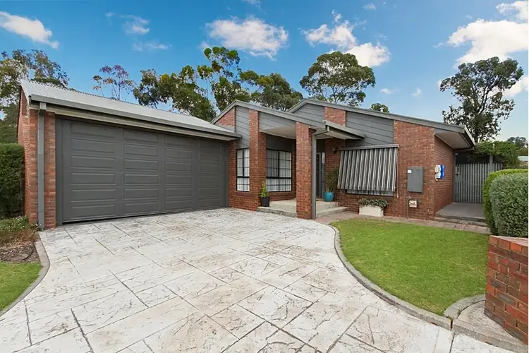 3 Nunn Court, Kangaroo Flat VIC 3555
