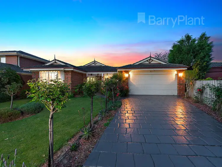 126 Wallace Road, Wantirna South VIC 3152