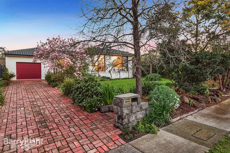 13 Fairlawn Place, Bayswater VIC 3153