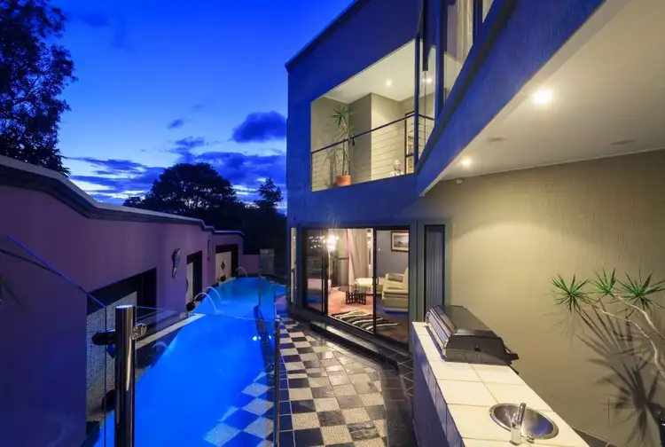 32A Chapel Hill Road, Chapel Hill QLD 4069