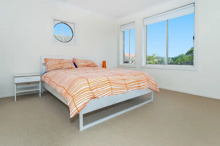 Fifth view of Homely house listing, 4 Lasseter Avenue, Chifley NSW 2036