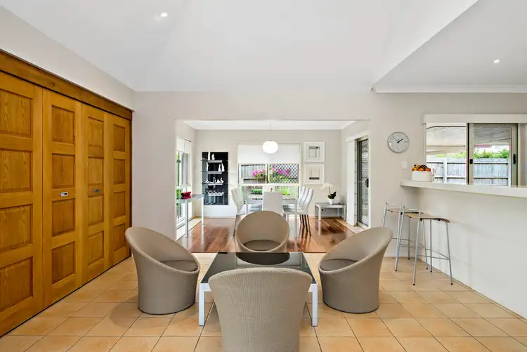 Sixth view of Homely house listing, 3 Kenilworth Place, Carindale QLD 4152