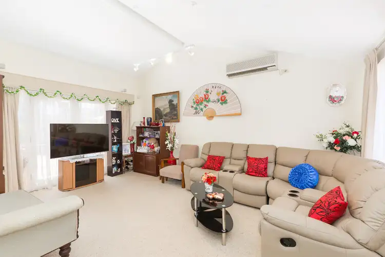 Fourth view of Homely villa listing, 2/142 Caringbah Road, Caringbah South NSW 2229