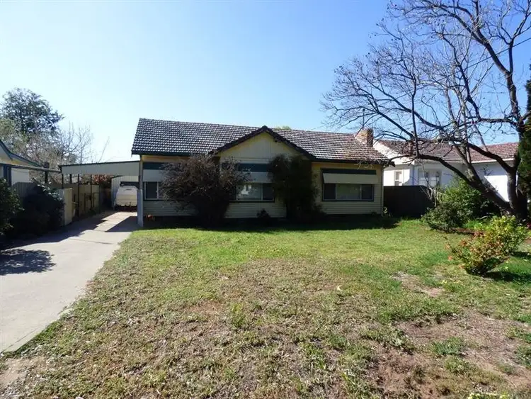 16 Crown Street, Dubbo NSW 2830