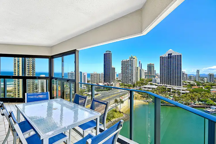 68/2 Admiralty Drive, Paradise Waters QLD 4217