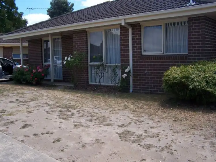 4/32 Clarendon Drive, Somerville VIC 3912