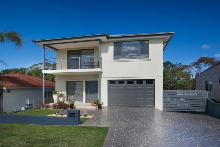 10 Bulumin Street, Como NSW 2226