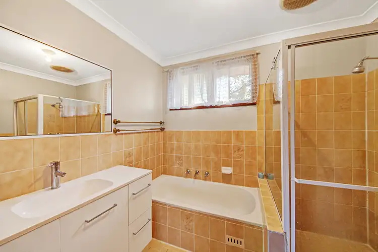 Sixth view of Homely house listing, 52 Balfour Close, Springfield NSW 2250