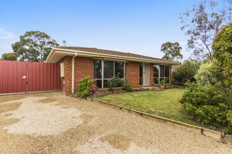 52 Underbank Boulevard, Bacchus Marsh VIC 3340