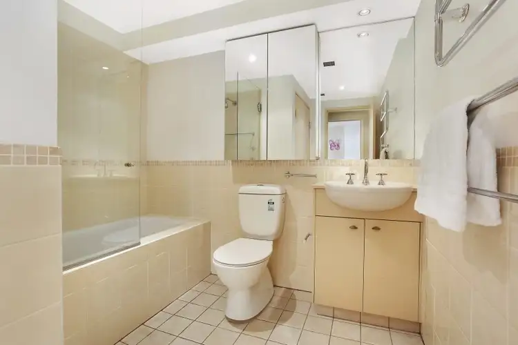 Fifth view of Homely apartment listing, 102/414-416 Pacific Highway, Lindfield NSW 2070