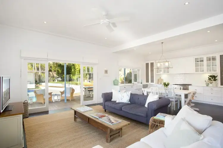 Second view of Homely house listing, 10 Melbourne Street, Fairlight NSW 2094