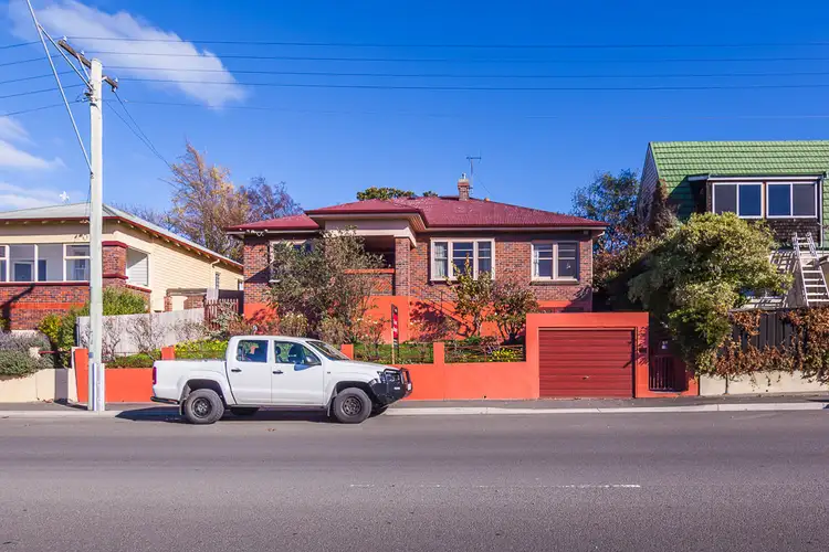 52 Racecourse Crescent, Launceston TAS 7250