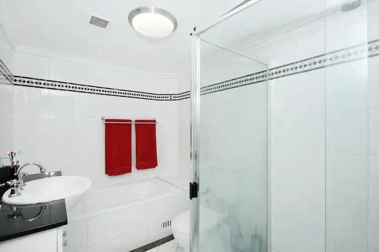 Fifth view of Homely apartment listing, 3/104 Miller Street, Pyrmont NSW 2009