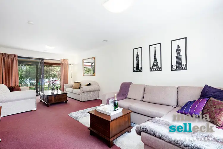 18 MacIntyre Place, Charnwood ACT 2615