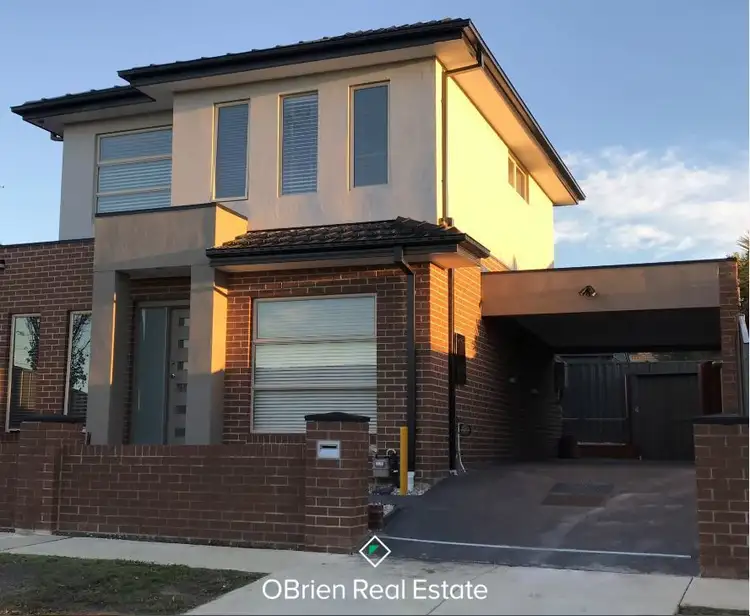 1A Purley Drive, Dandenong North VIC 3175