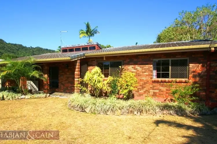 176 Jensen Street, Edge Hill QLD 4870