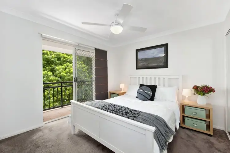 Fifth view of Homely unit listing, 4/19 Cambridge Street, Bulimba QLD 4171