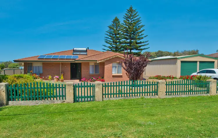 5 Bramwell Road, Robinson WA 6330