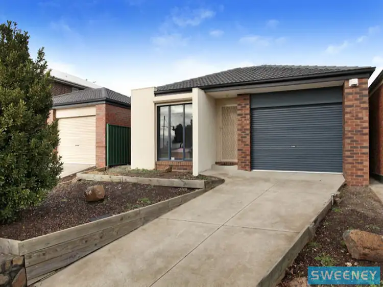 4 Sullivan Terrace, Burnside VIC 3023