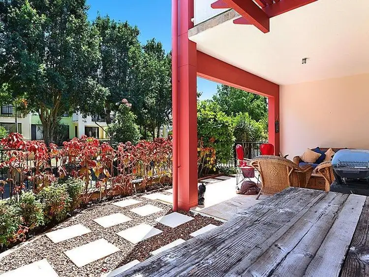 Second view of Homely unit listing, 2049/1 The Vistas Drive, Carrara QLD 4211