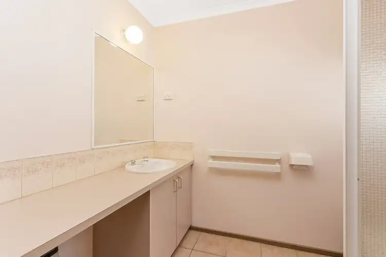 Sixth view of Homely house listing, 4 McLean Crescent, Wodonga VIC 3690