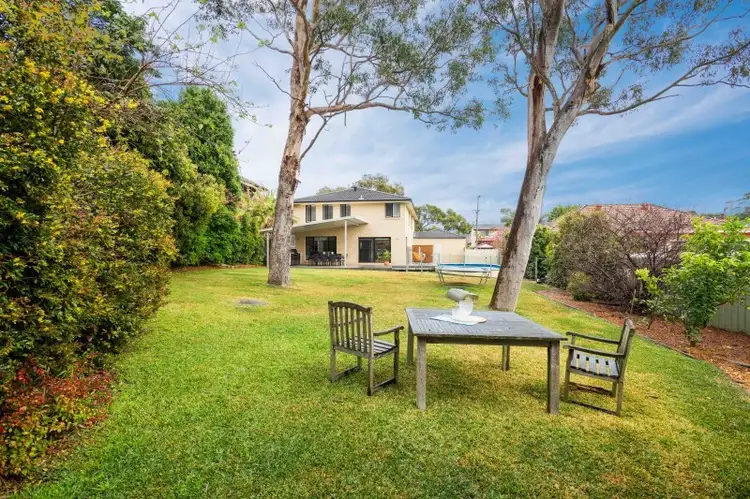 64 Mulyan Street, Como NSW 2226