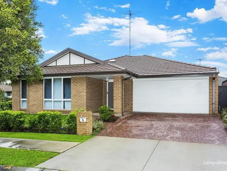 16 Scott Street, Ropes Crossing NSW 2760