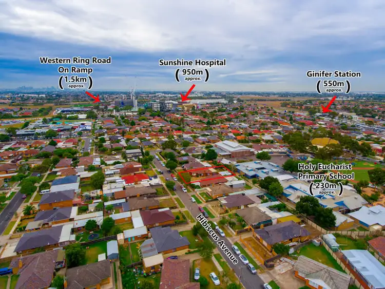Second view of Homely house listing, 5 Hibiscus Avenue, St Albans VIC 3021