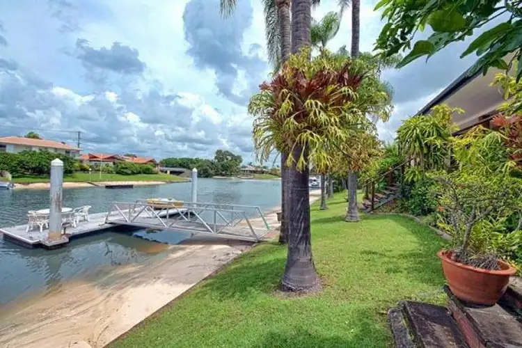 22 Huon Street, Broadbeach Waters QLD 4218