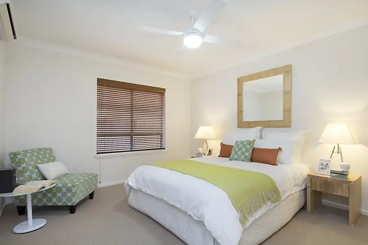 Fifth view of Homely villa listing, 1/26 Seagull Avenue, Mermaid Beach QLD 4218