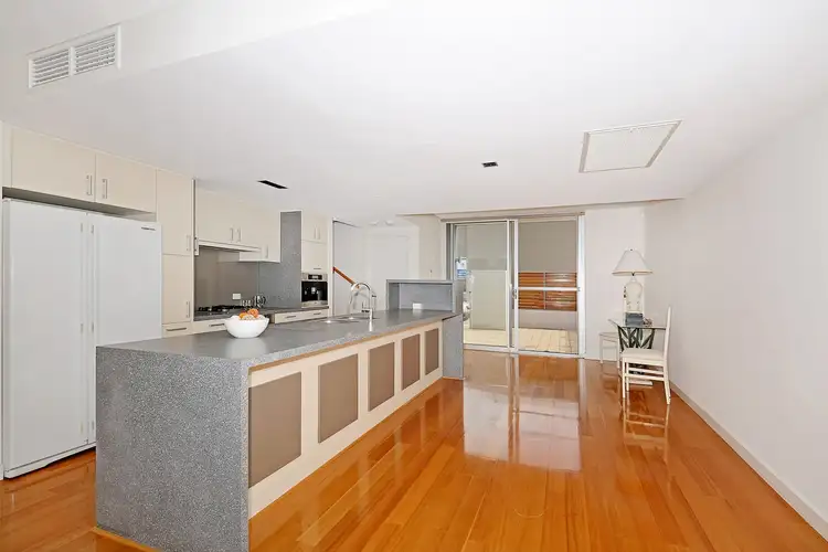Fifth view of Homely unit listing, 2/4 Torcello Mews, Mandurah WA 6210