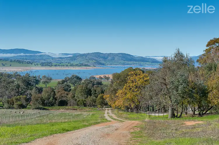 991 Table Top Road, Table Top NSW 2640