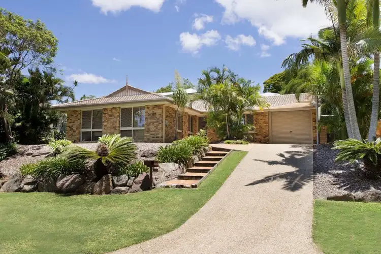 4 Neranda Court, Holland Park QLD 4121