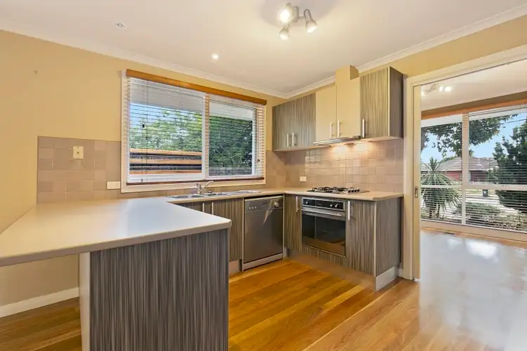 Fourth view of Homely house listing, 2 Tyers Court, Frankston VIC 3199