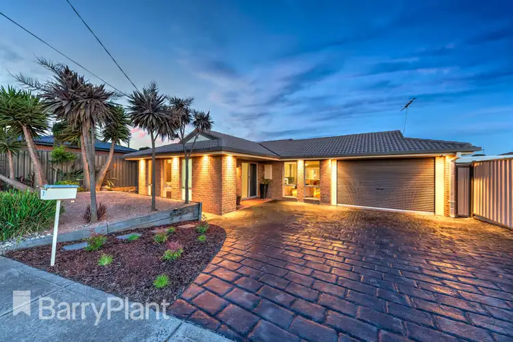 7 Shepherds Grove, Kings Park VIC 3021