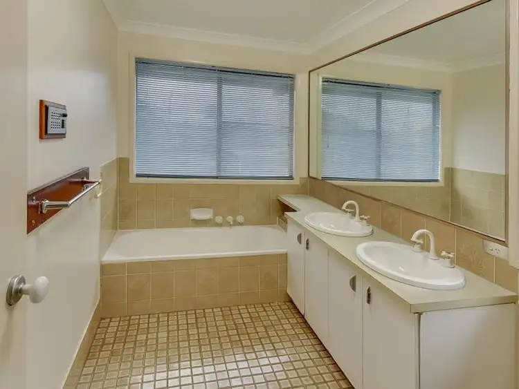 Seventh view of Homely house listing, 52 Nicklin Way, Parrearra QLD 4575